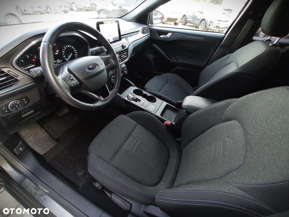 Ford Focus - 11