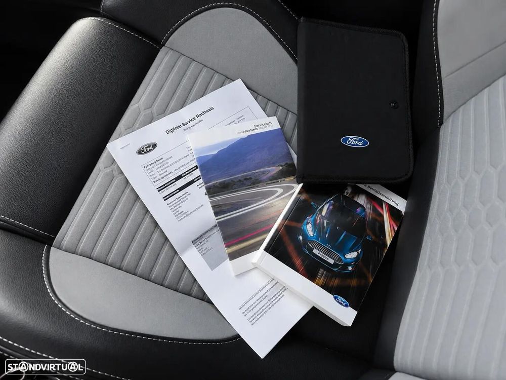 Ford Fiesta 1.6 EcoBoost c/ Pack Pele Desportiva ST - 22