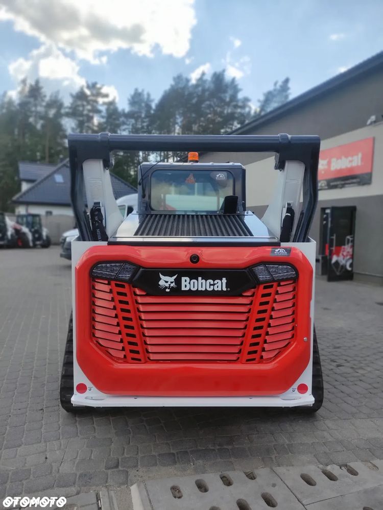 Bobcat T76 - 11