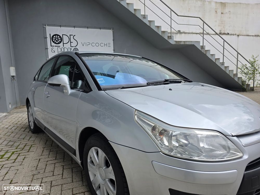 Citroën C4 1.6 HDi Exclusive Airdream - 20