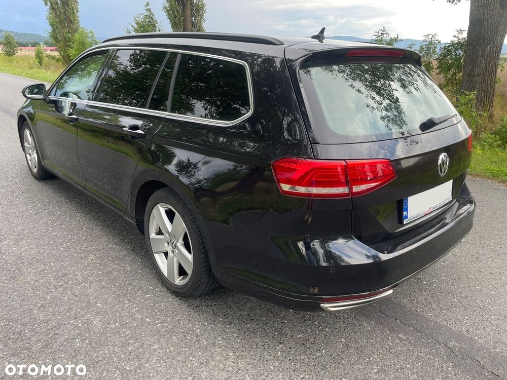 Volkswagen Passat Variant 2.0 TDI (BlueMotion Technology) Comfortline - 4