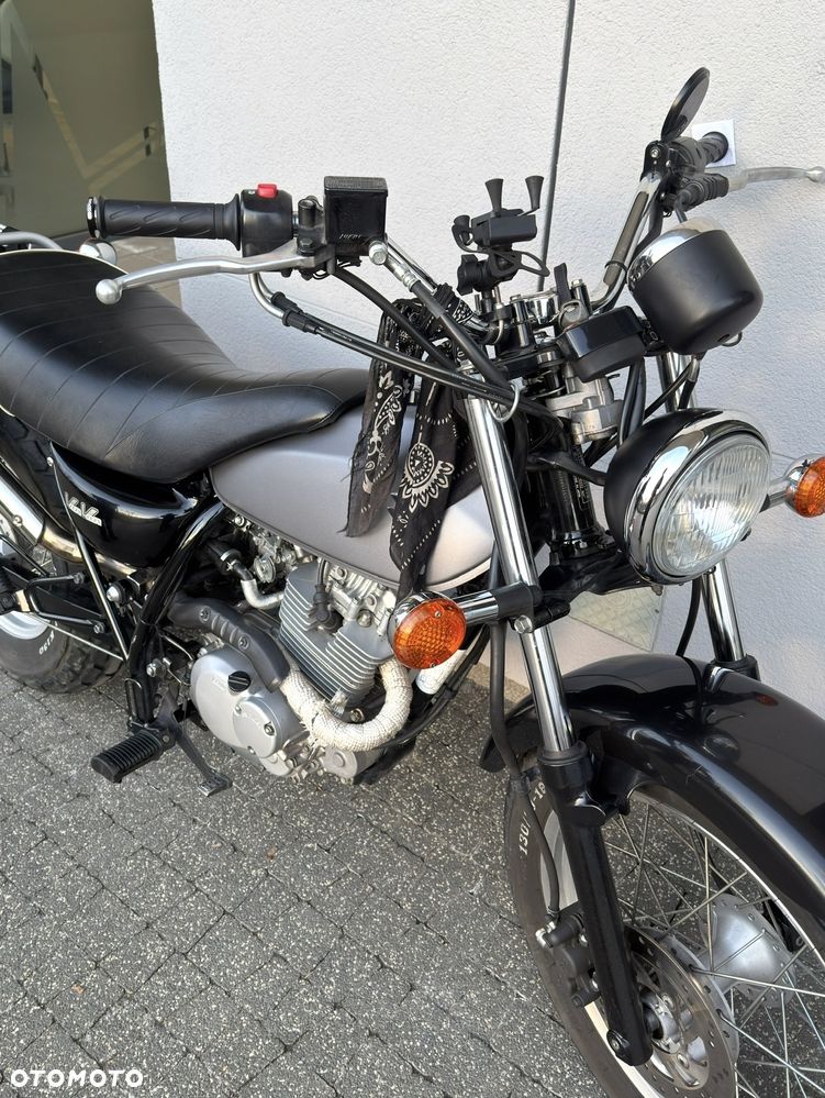 Suzuki RV - 5