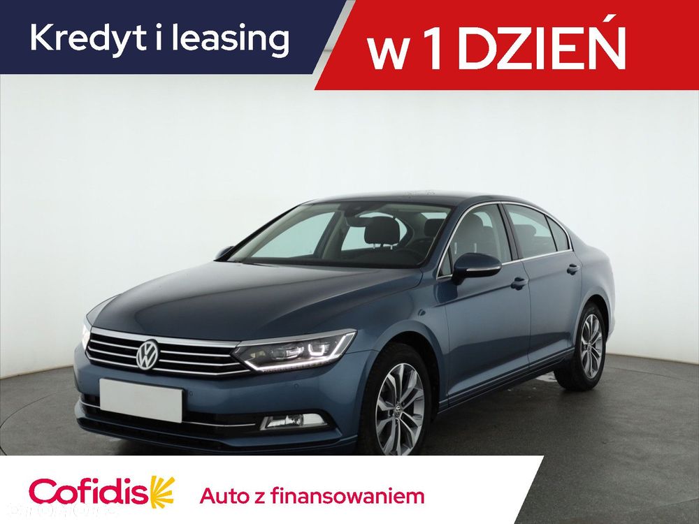 Volkswagen Passat - 2