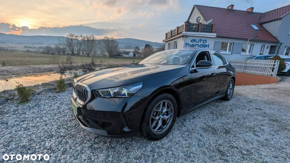 BMW Seria 5 - 12