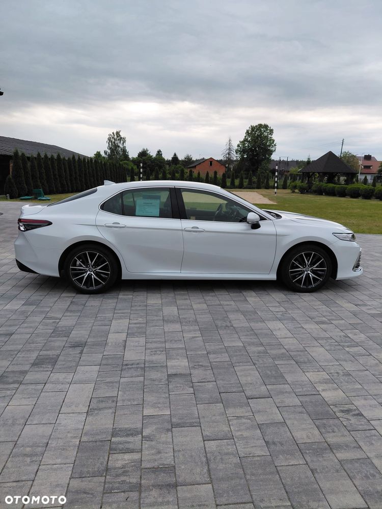 Toyota Camry 2.5 Hybrid Executive CVT - 4