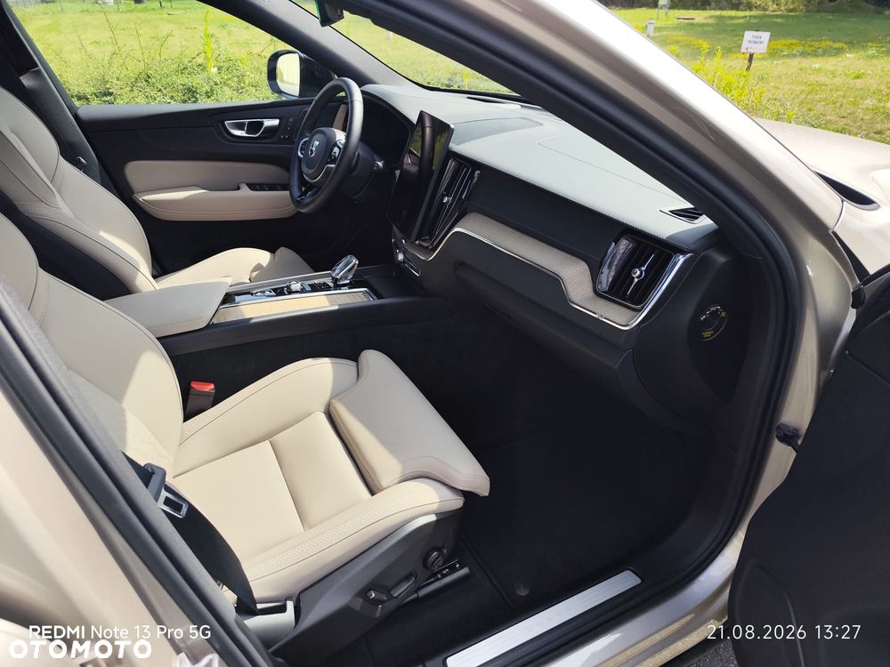 Volvo XC 60 B5 B AWD Ultra Dark - 15