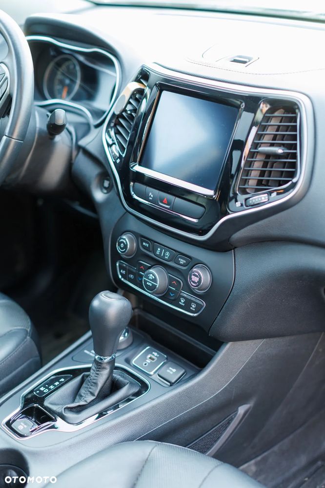 Jeep Cherokee 3.2 V6 Active Drive I Limited - 22