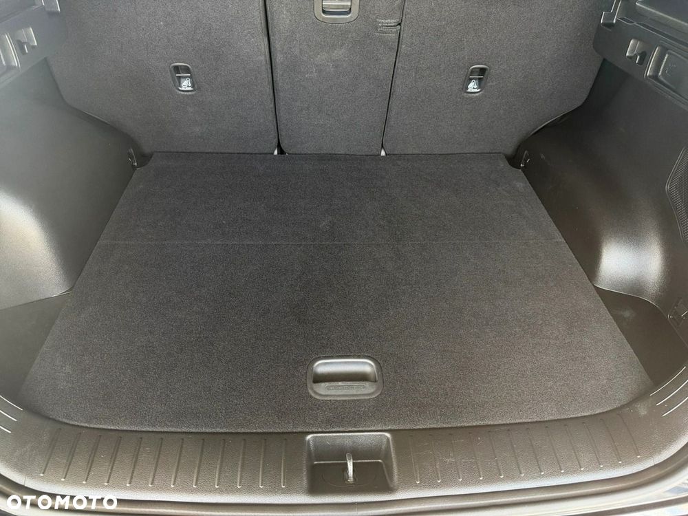 Kia Sportage - 12