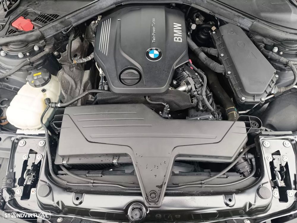 BMW 320 d Touring Aut. M Sport - 33