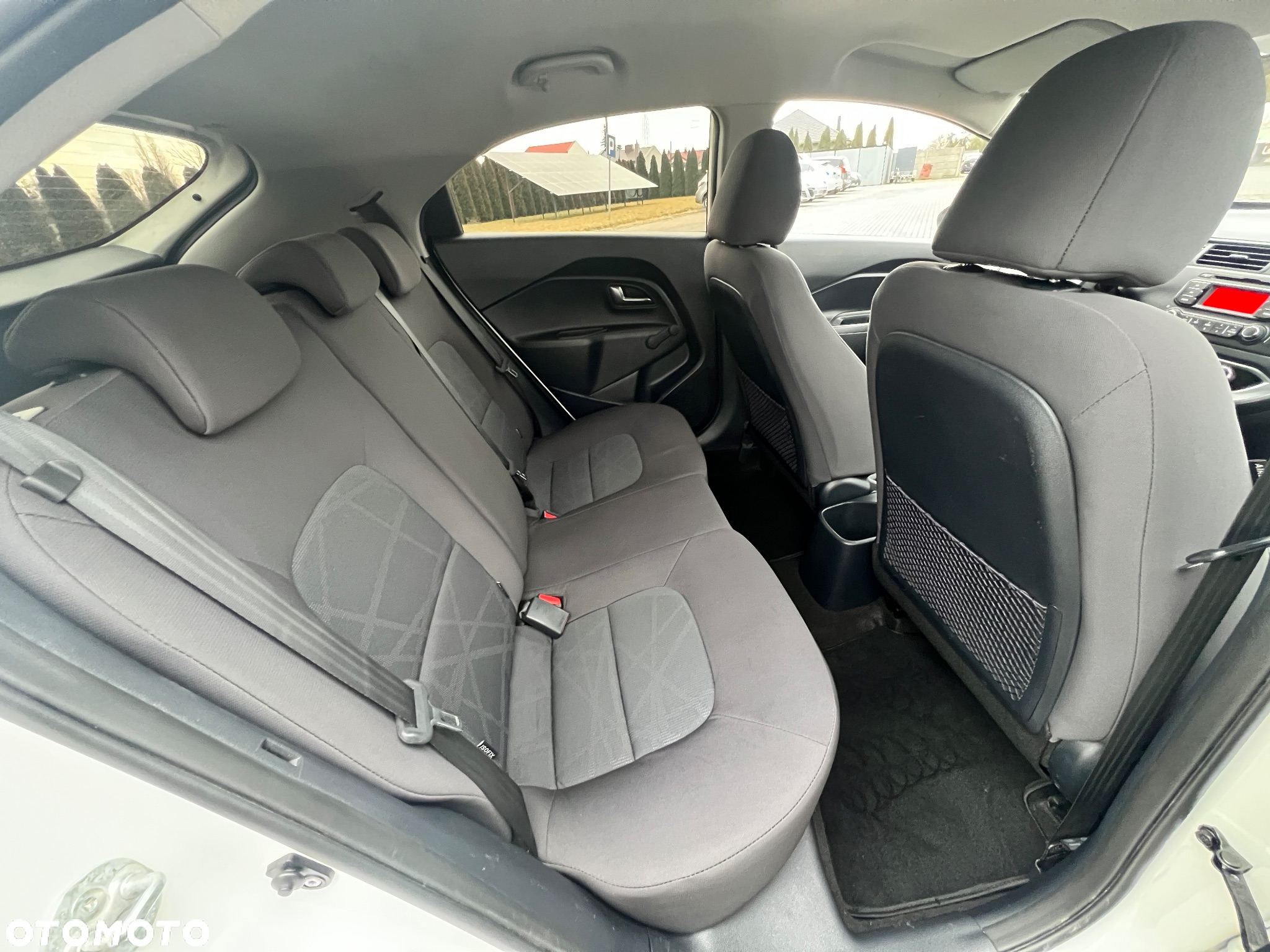 Kia Rio 1.2 Dream Team Edition - 18