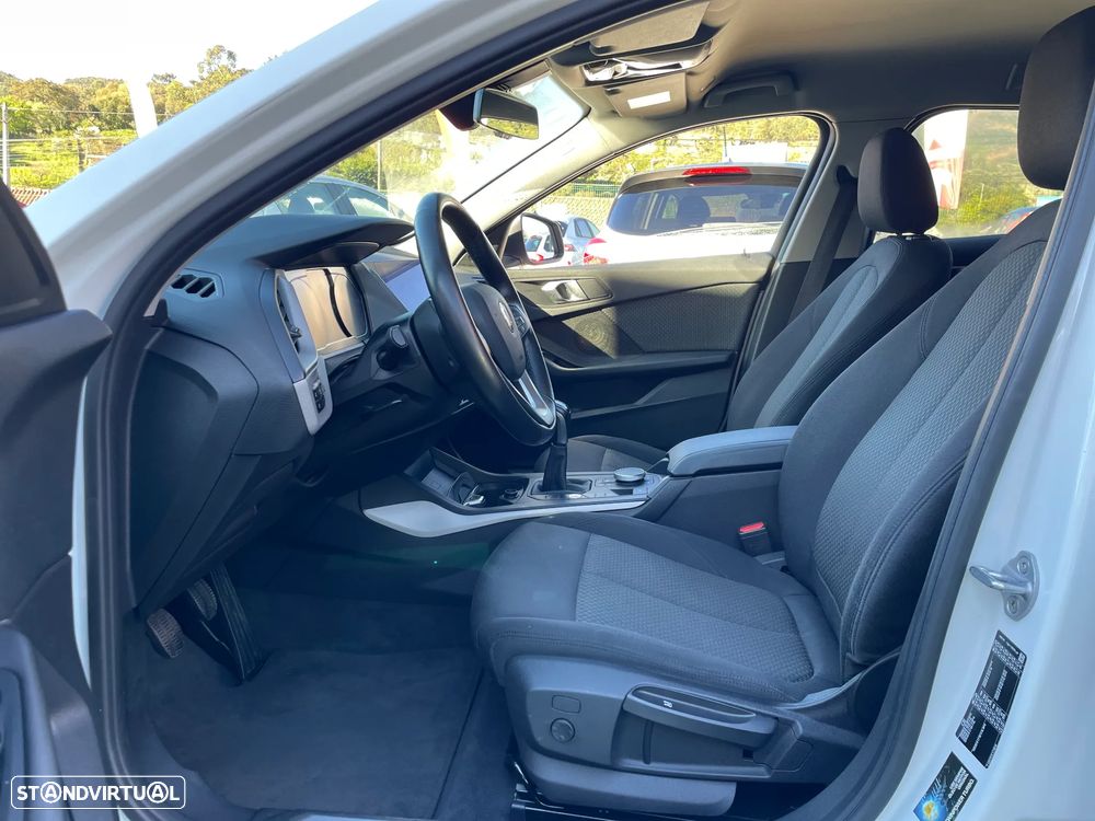 BMW 118 i Sport Line - 13