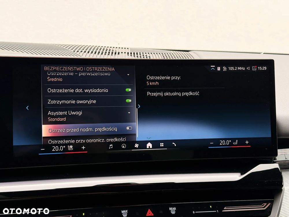 BMW Seria 5 520d xDrive M Sport sport - 41
