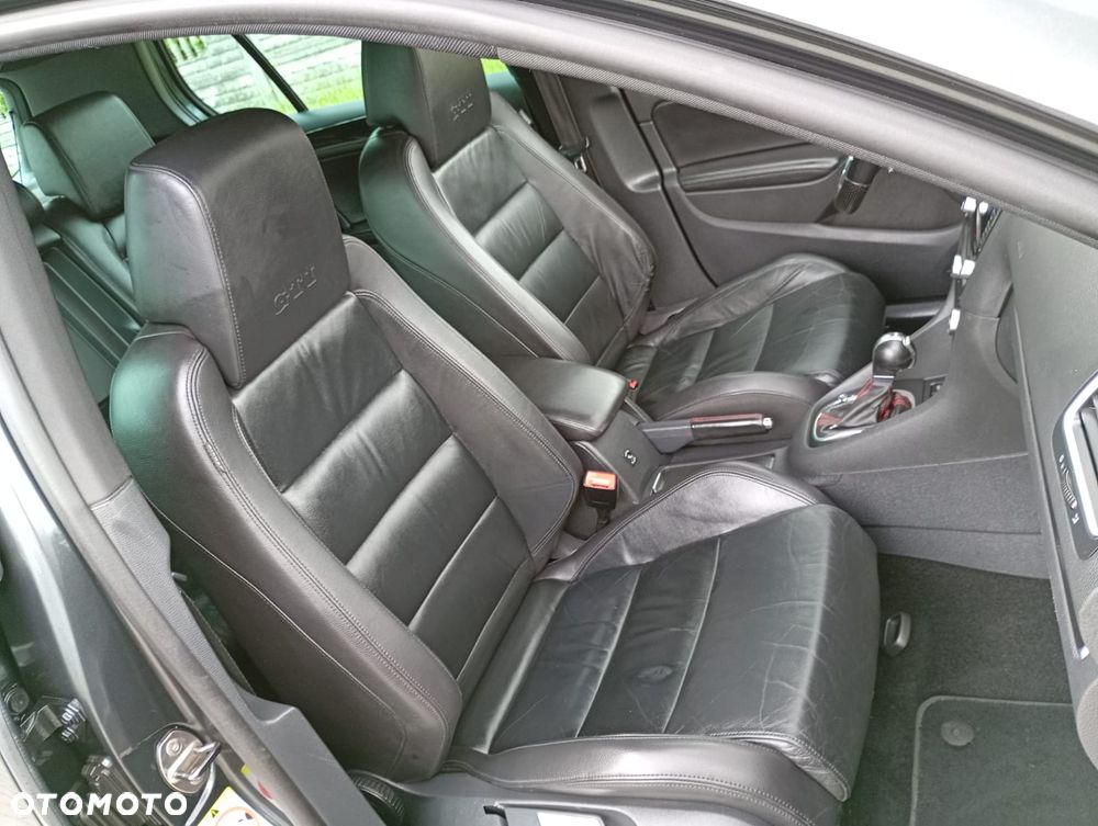Volkswagen Golf 2.0 TSI GTI DSG - 17