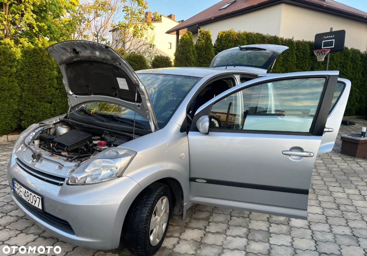 Daihatsu Sirion - 29