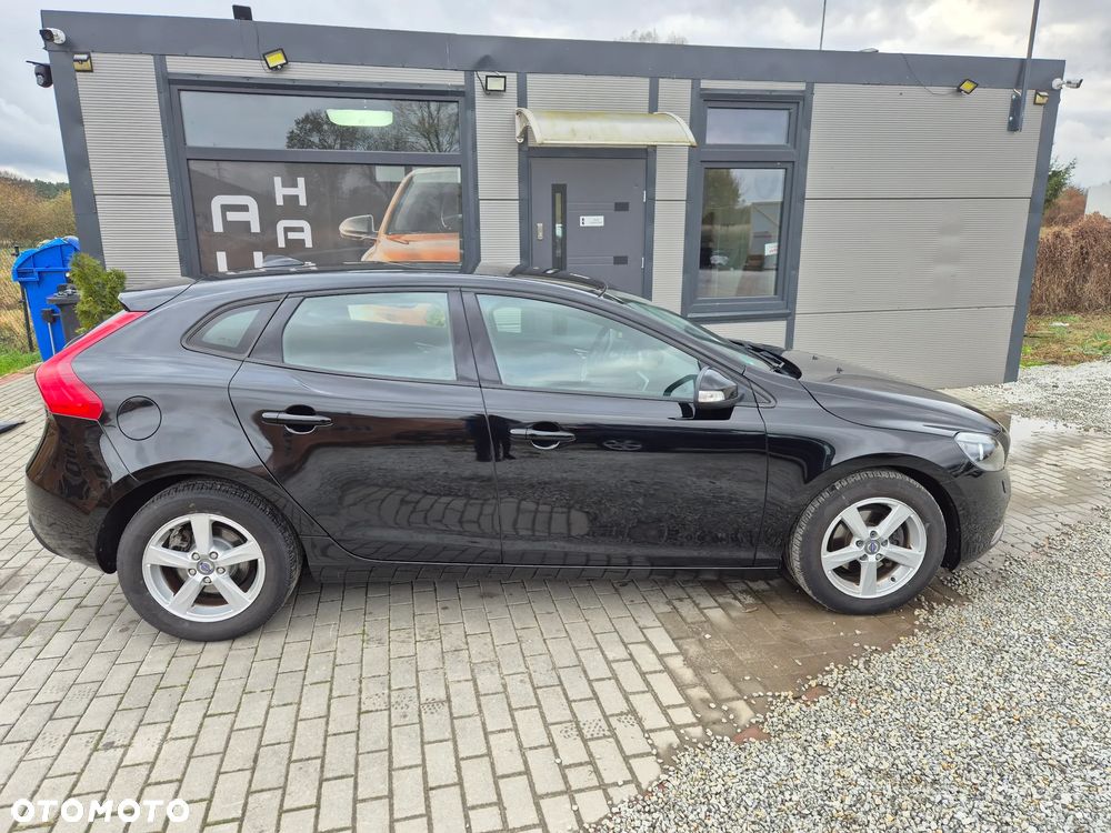 Volvo V40 D2 Kinetic - 6