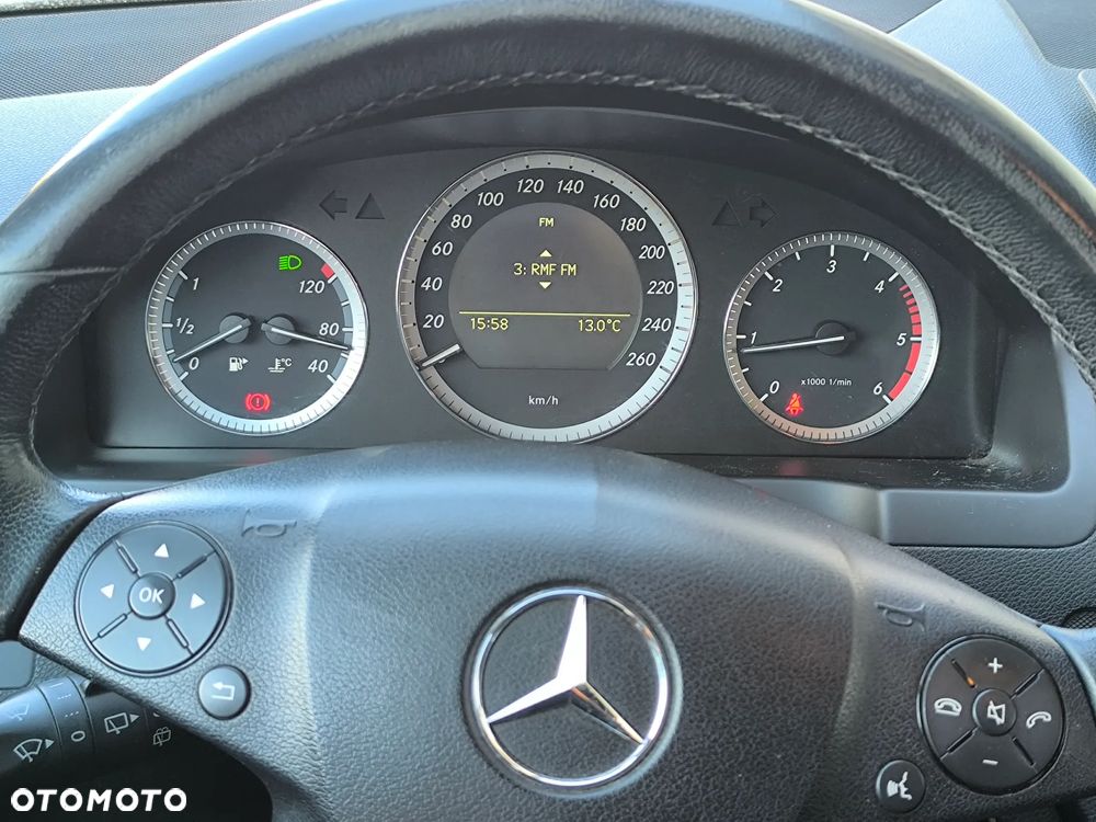 Mercedes-Benz Klasa C 200 CDI BlueEff Classic - 10