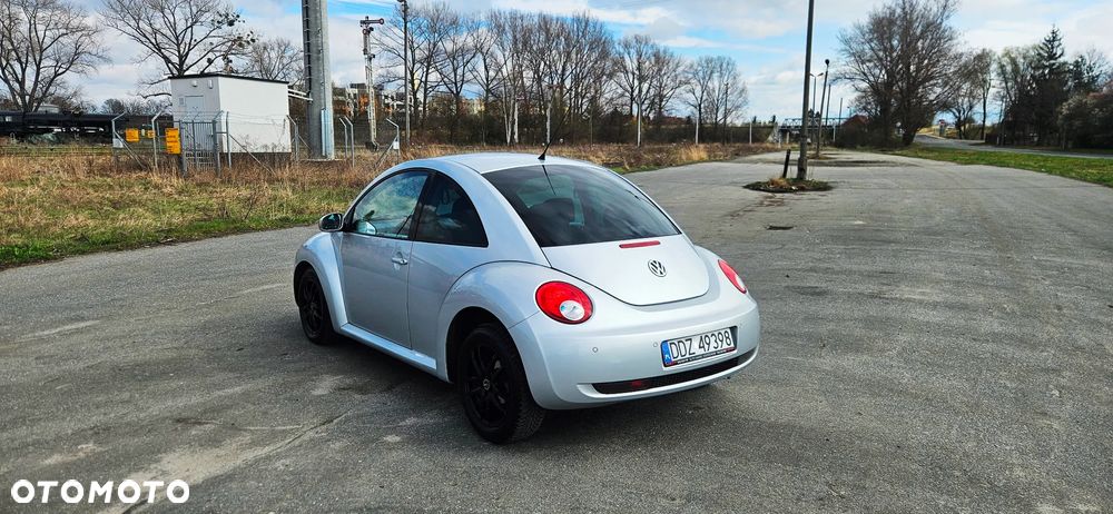 Volkswagen New Beetle 1.9 TDI DPF Freestyle - 14