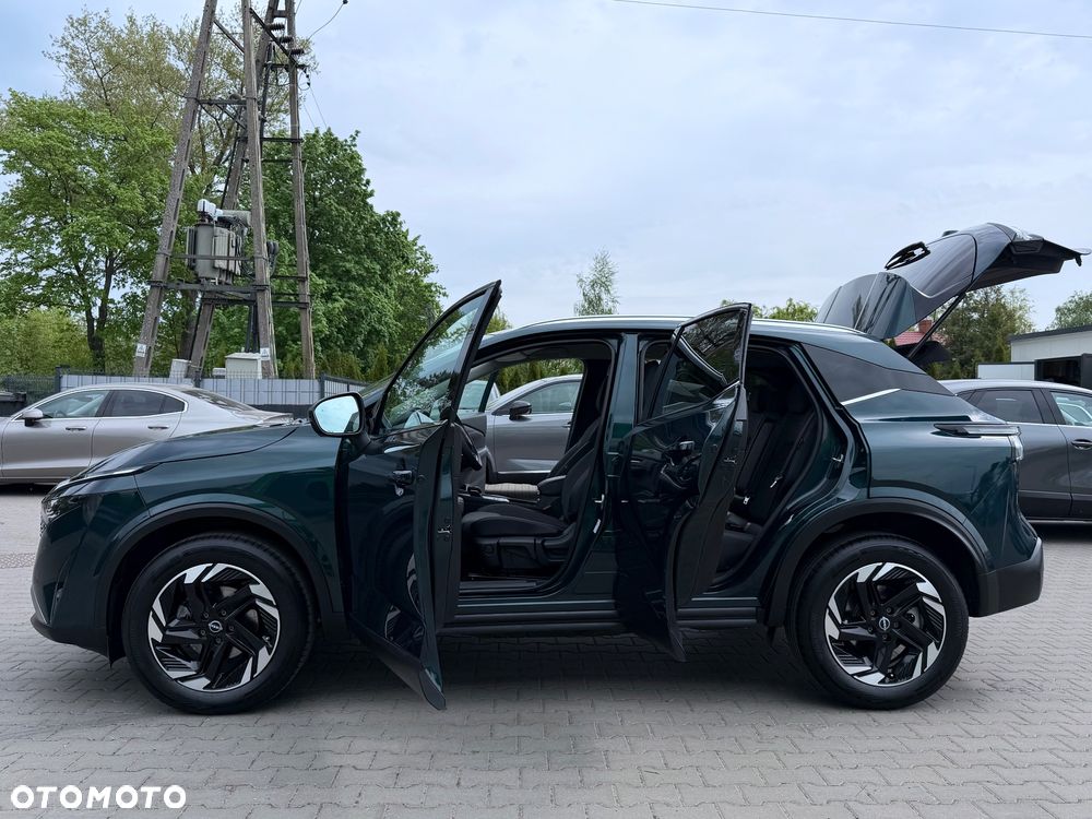 Nissan Qashqai 1.3 DIG-T N-Connecta DCT - 16