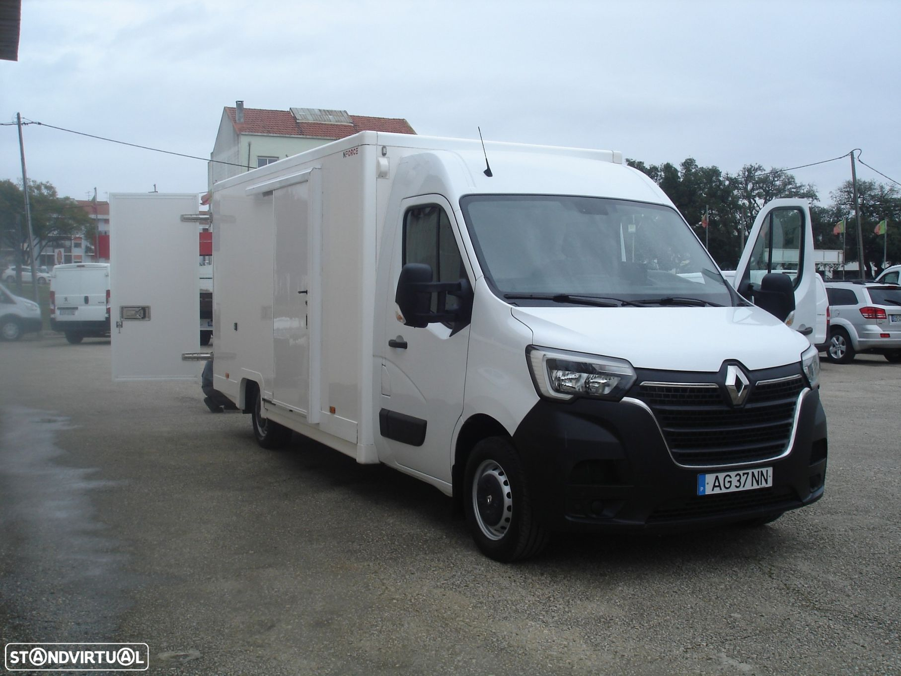Renault Master 2.3 dCi L2 3.5T RD TP SS - 28