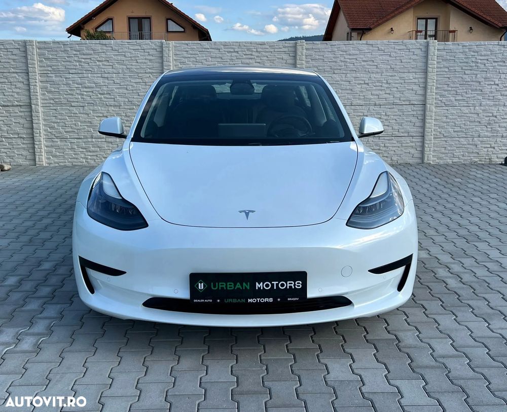 Tesla Model 3 Standard Reichweite Plus Hinterradantrieb - 9