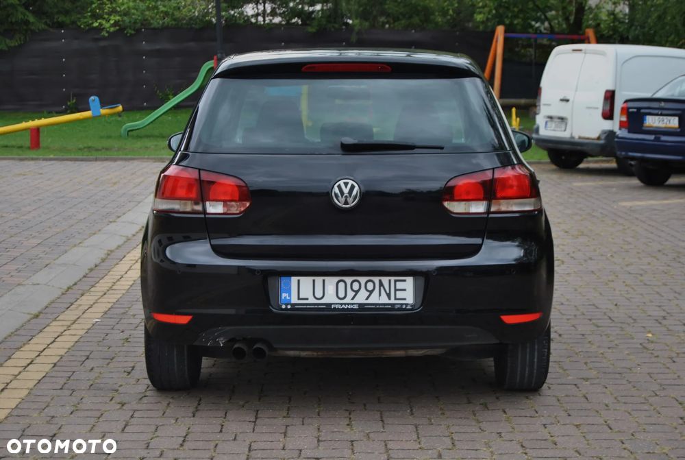 Volkswagen Golf - 18