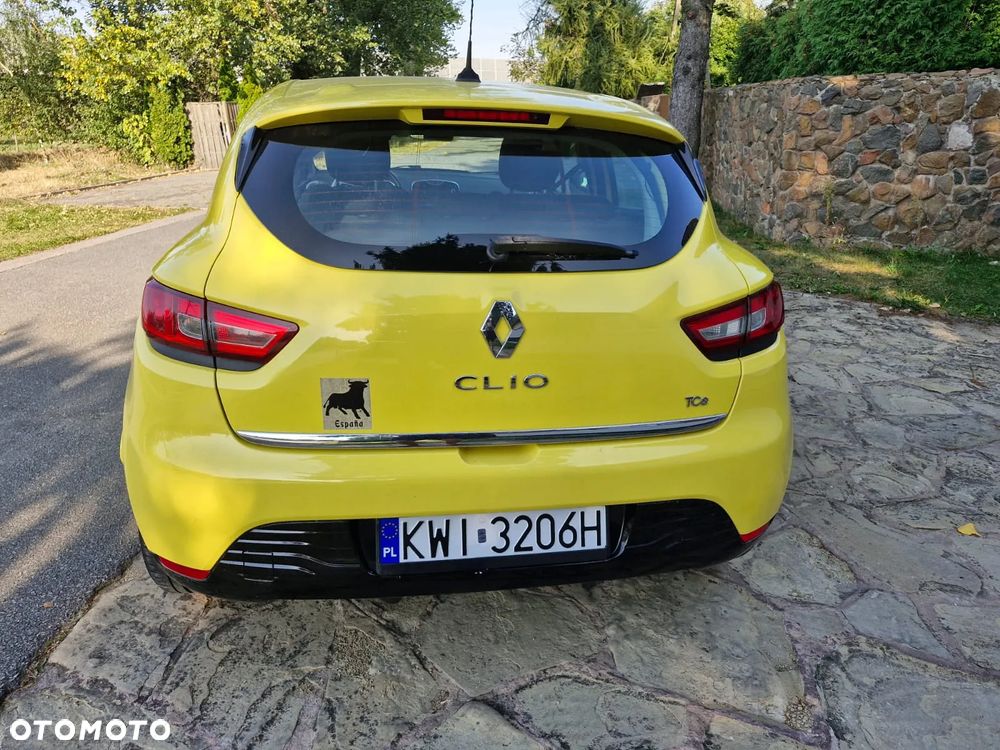 Renault Clio TCe 90 Luxe - 22