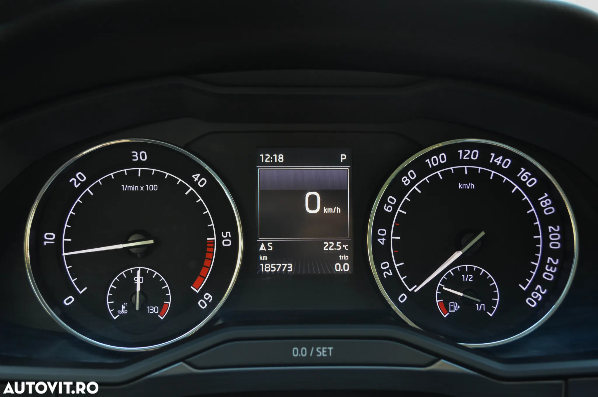 Skoda Superb 2.0 TDI DSG Ambition - 7