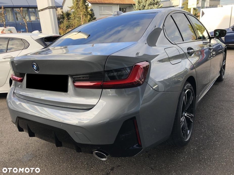 BMW Seria 3 318i M Sport - 6