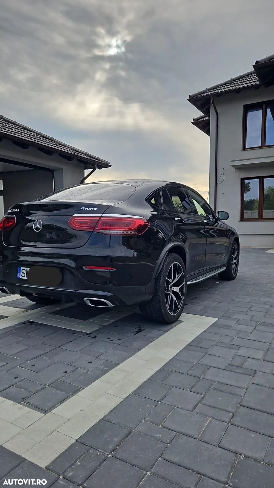 Mercedes-Benz GLC 300 d 4MATIC - 1