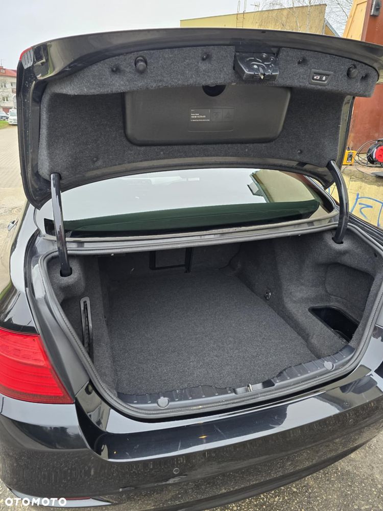 BMW Seria 5 520d - 18