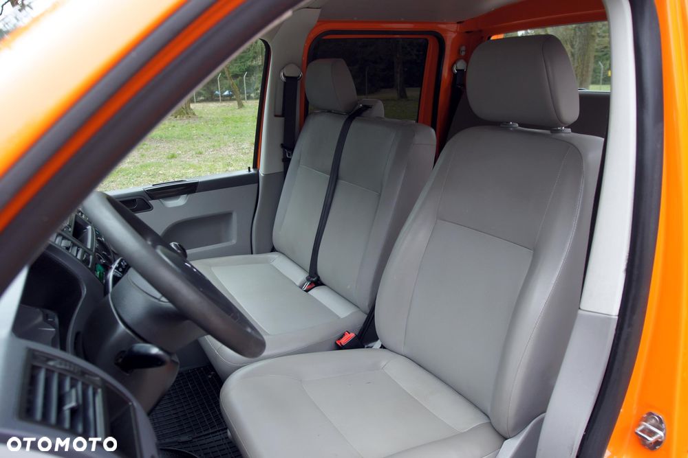 Volkswagen Transporter T5 Doka Lift - 25