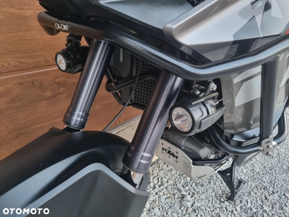 KTM Adventure - 34