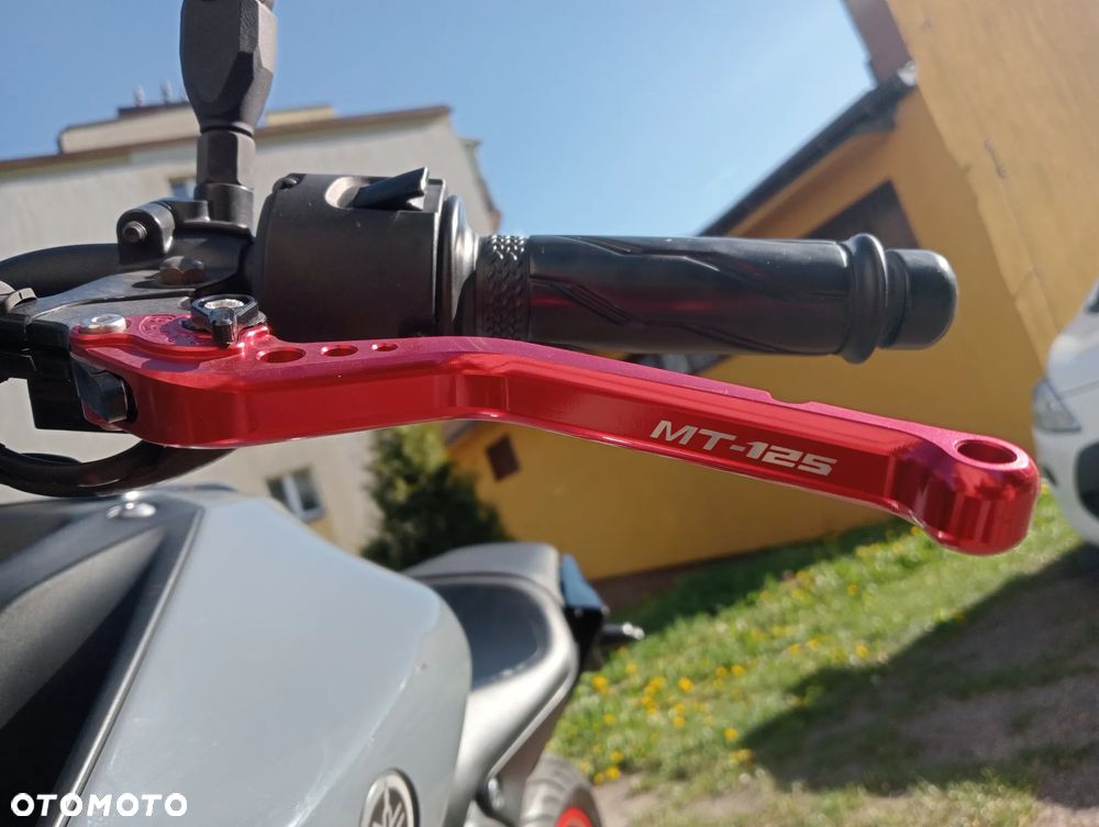 Yamaha MT - 7
