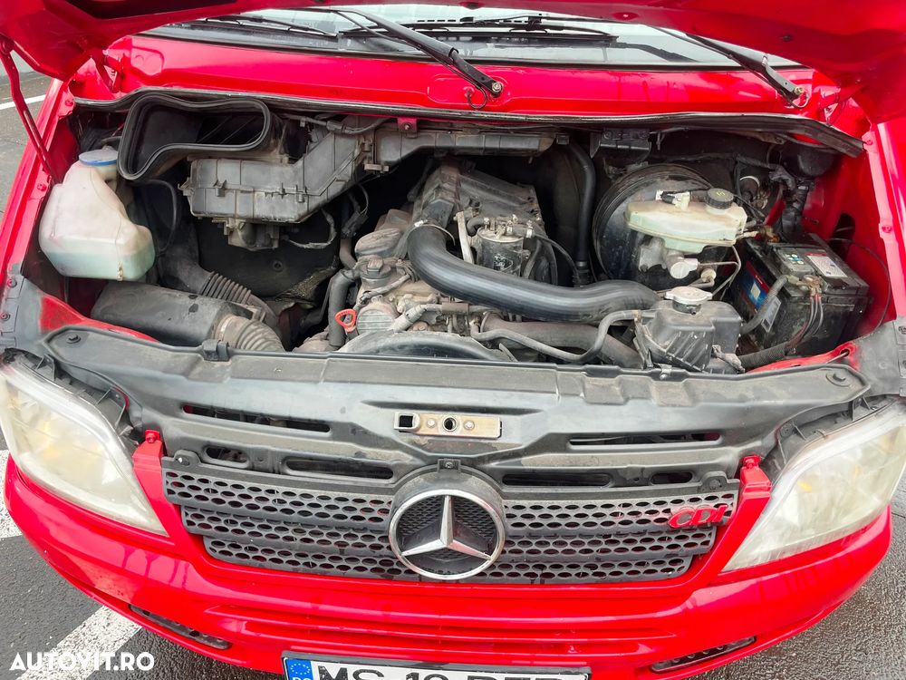 Mercedes-Benz Sprinter - 14