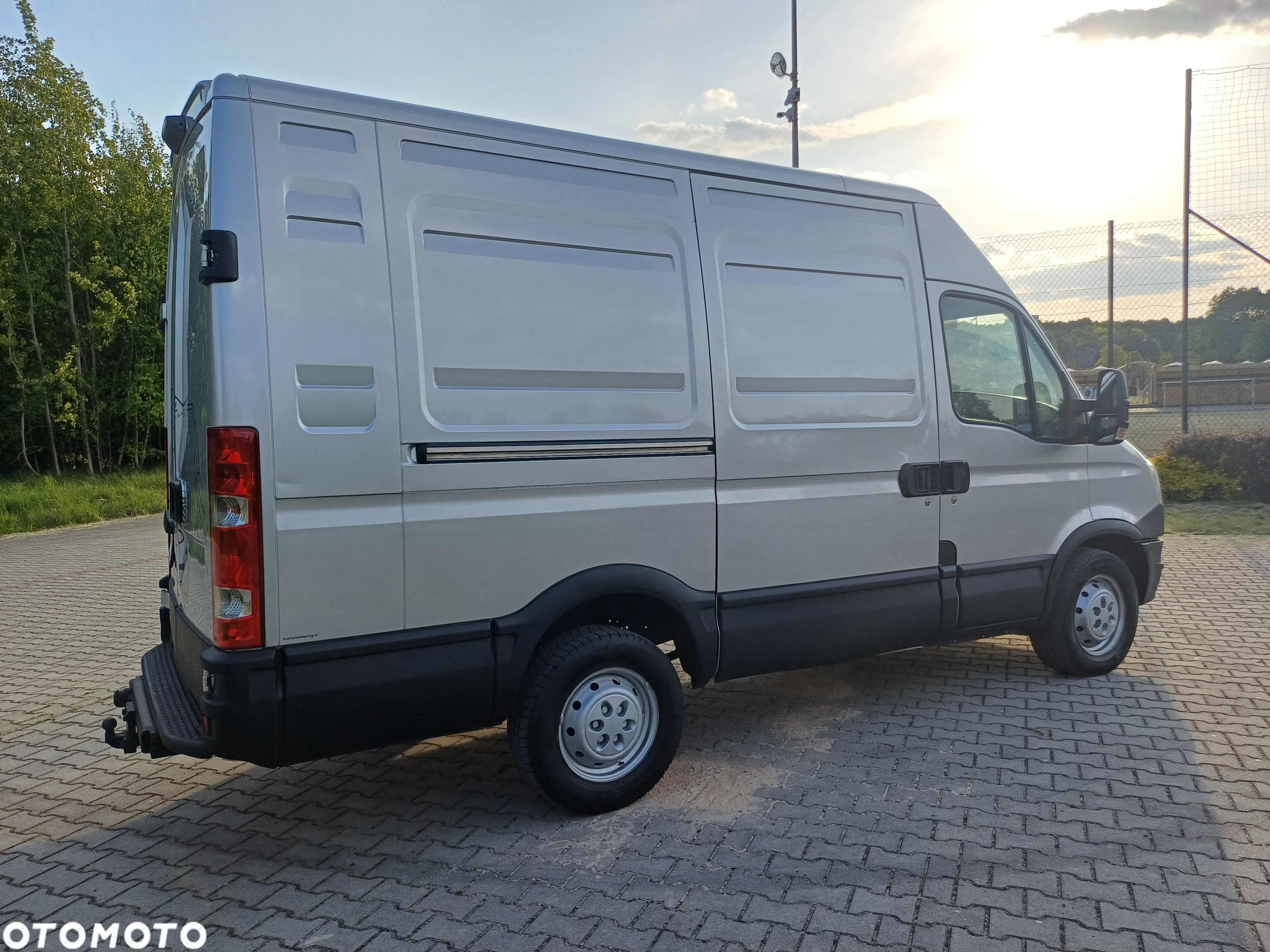 Iveco 35s13 - 9