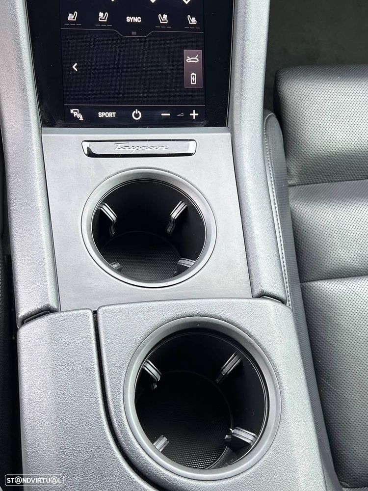Porsche Taycan 4S - 20