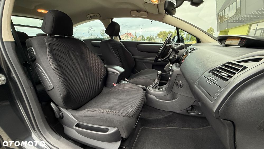 Citroën C4 Coupe 1.6 16V VTR - 11