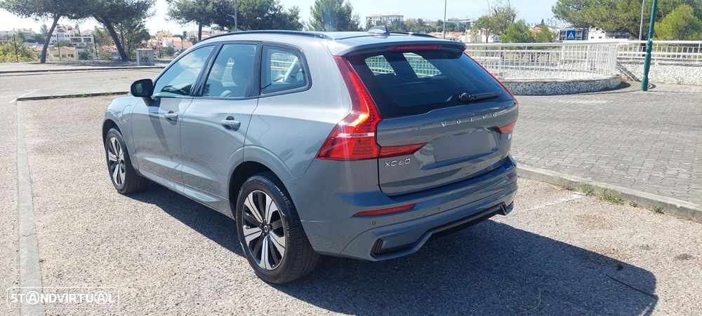Volvo XC 60 2.0 T6 PHEV Plus Dark AWD - 7