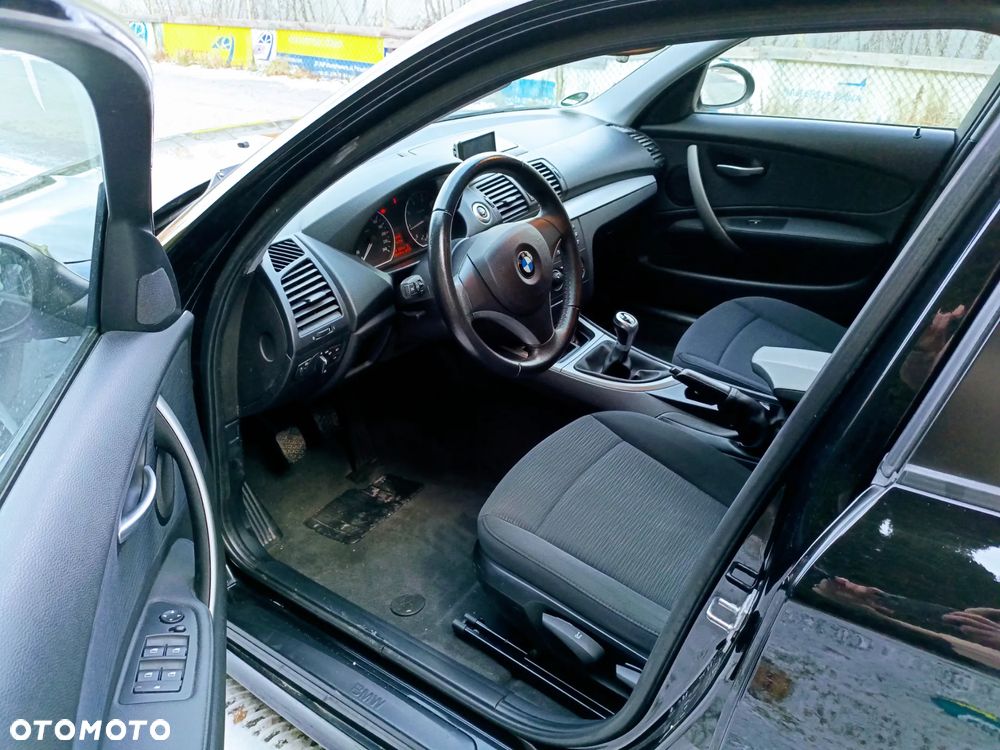 BMW Seria 1 116i - 9