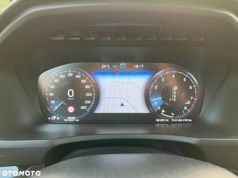 Volvo XC 90 T6 AWD Momentum 7os - 14