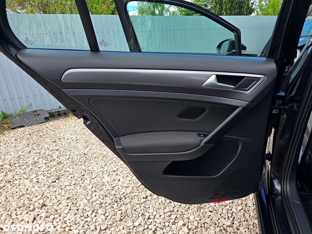 Volkswagen Golf 1.2 TSI BlueMotion Technology Comfortline - 16