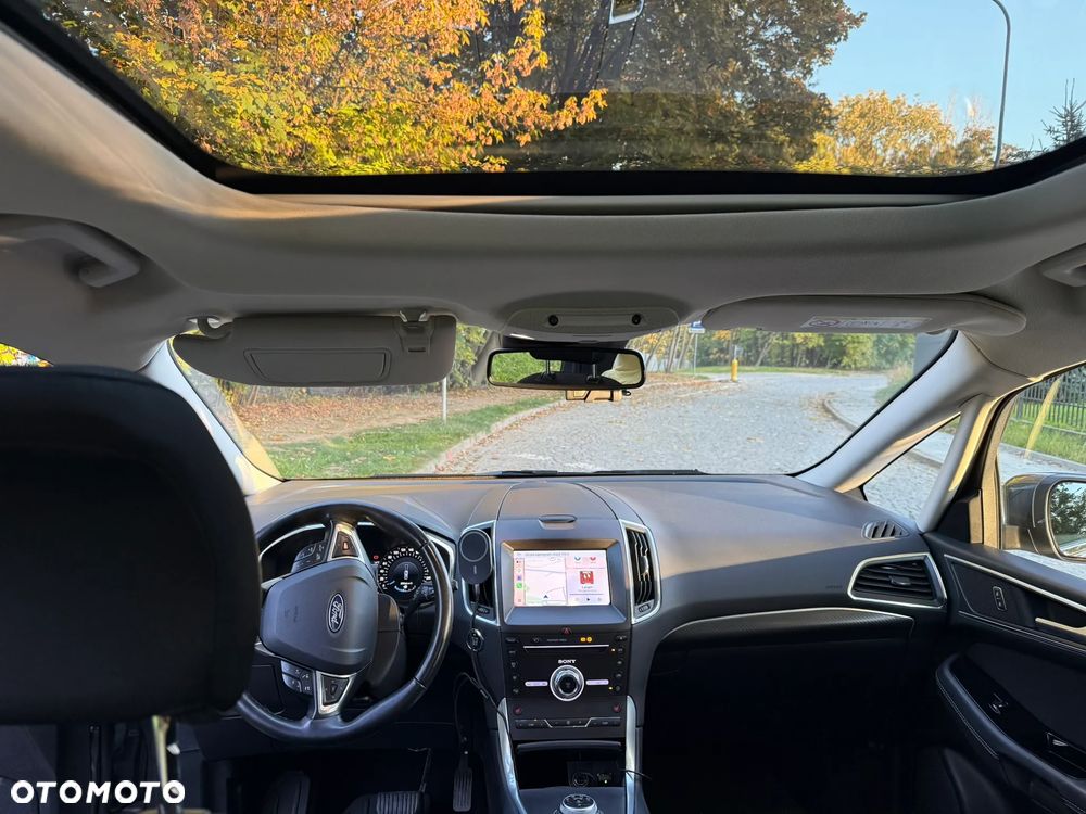 Ford S-Max - 9
