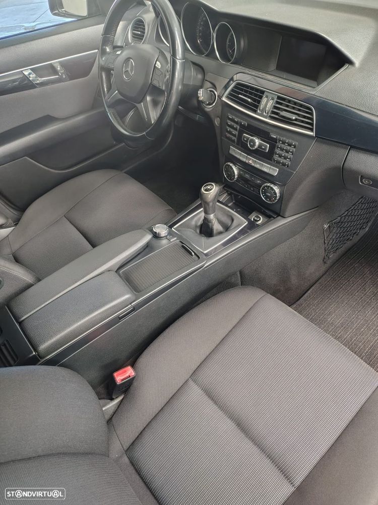 Mercedes-Benz C 180 CDi Elegance BE - 19