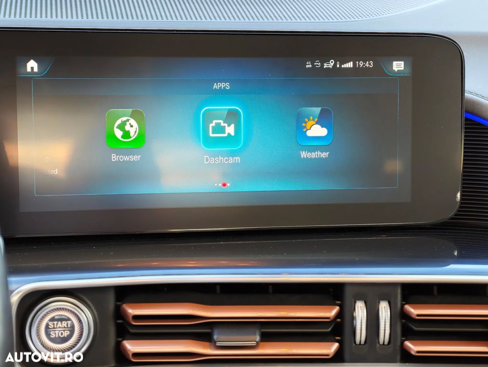 Mercedes-Benz EQC - 26