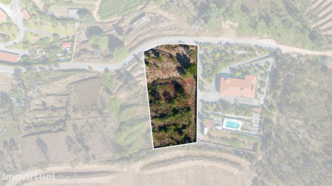 Terreno Rústico com 3.250 m² com Projeto Aprovado em Idães, Felgueiras - Grande imagem: 2/16