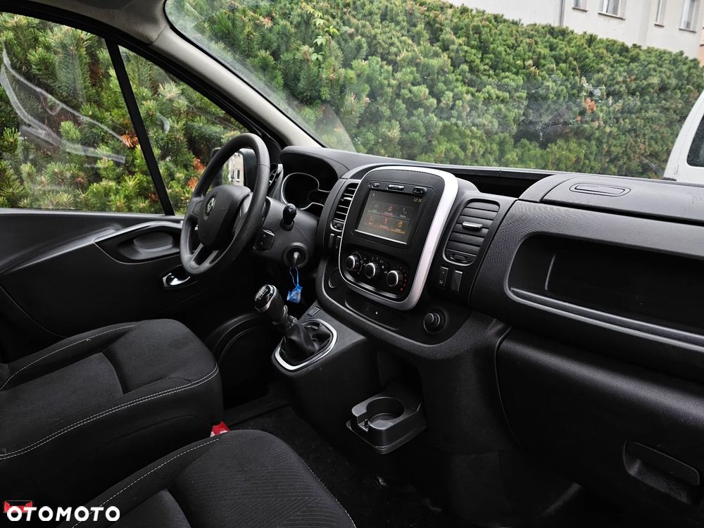 Renault Trafic - 13