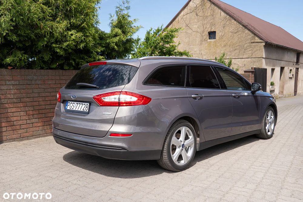 Ford Mondeo 1.5 EcoBoost Ambiente - 9