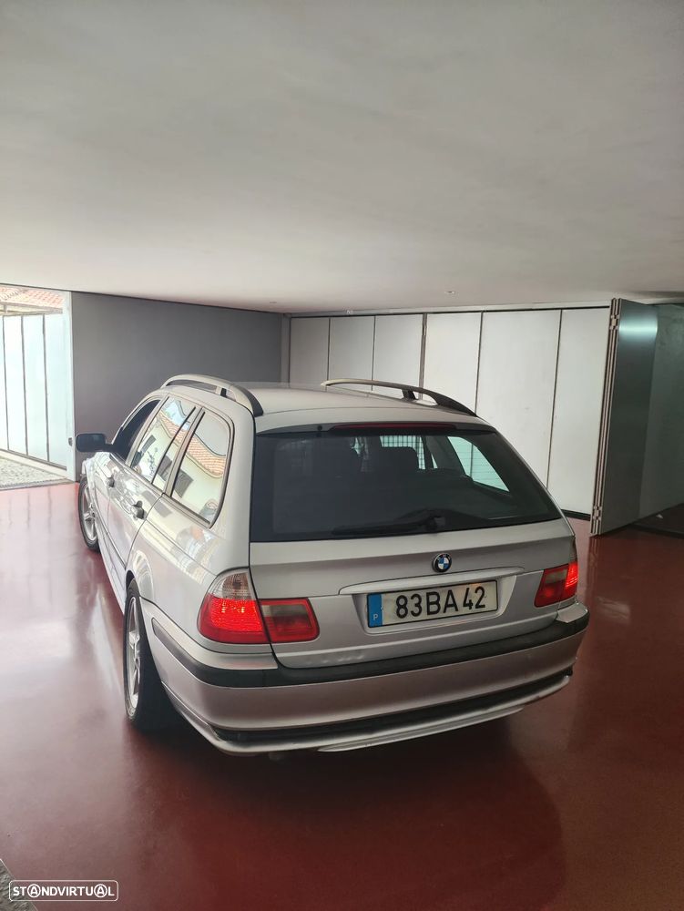 BMW 320 d Touring - 14
