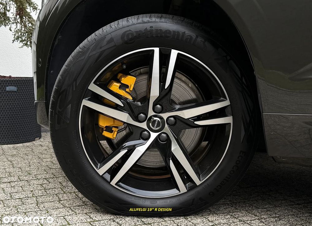 Volvo XC 60 B4 D AWD Plus Dark - 31