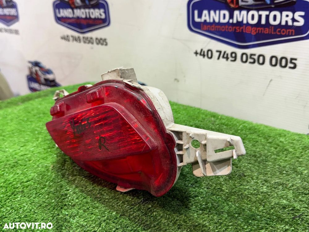 STOP TRIPLA BARA SPATE DREAPTA TOYOTA YARIS 1.5 B HYBRID 2017 COD OEM 815910D200 2017-2020 - 4